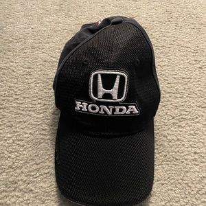 Honda hat